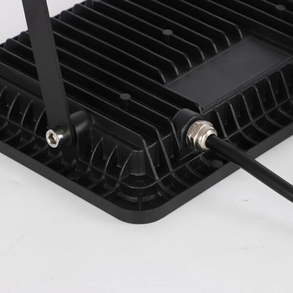 Luz-de-inundaci-n-Led-de-inducci-n-con-Sensor-PIR-ajustable-reflector-cuadrado-de-calle.jpg_Q90.jpg_[1]